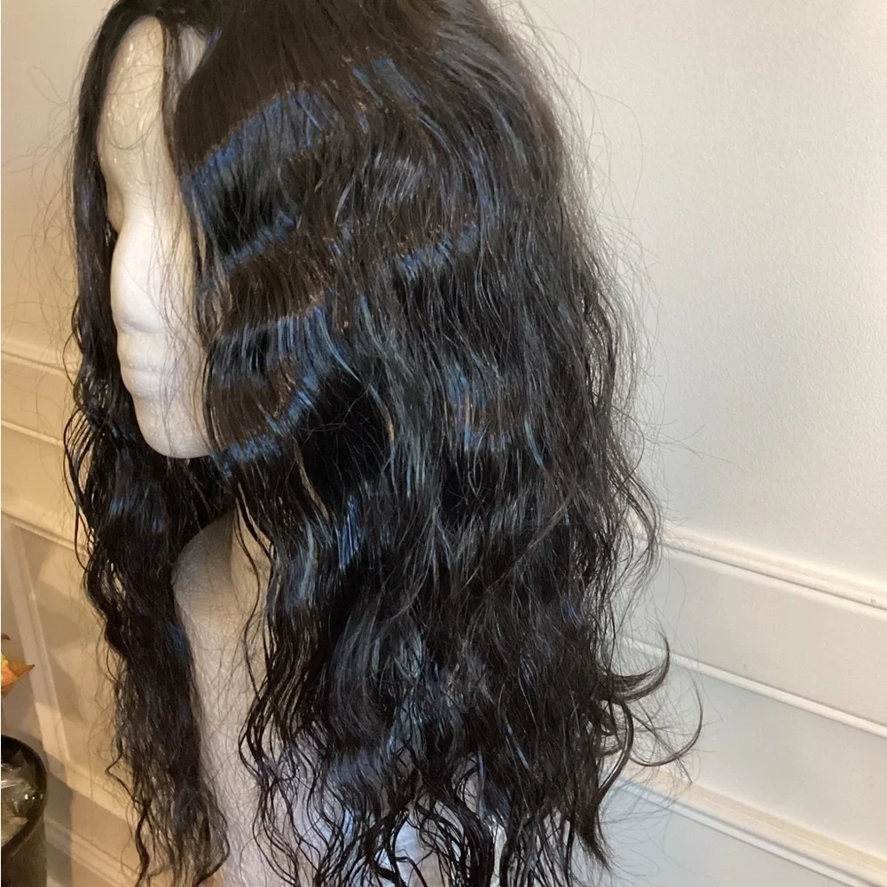 Luxurious Black Synthetic Wavy Hair Wig ~ 20 inch) NWOT (SW-20 $38)
